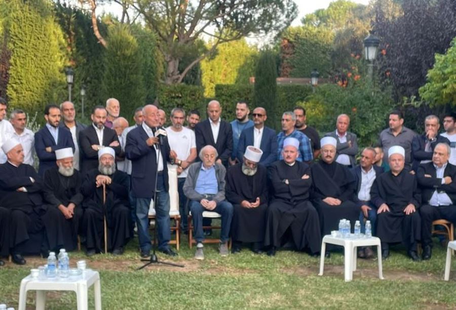 "لا أستطيع أن أتنبأ".... جنبلاط: المهم ألا نُستدرج للحرب "لا أستطيع أن أتنبأ".... جنبلاط: المهم ألا نُستدرج للحرب