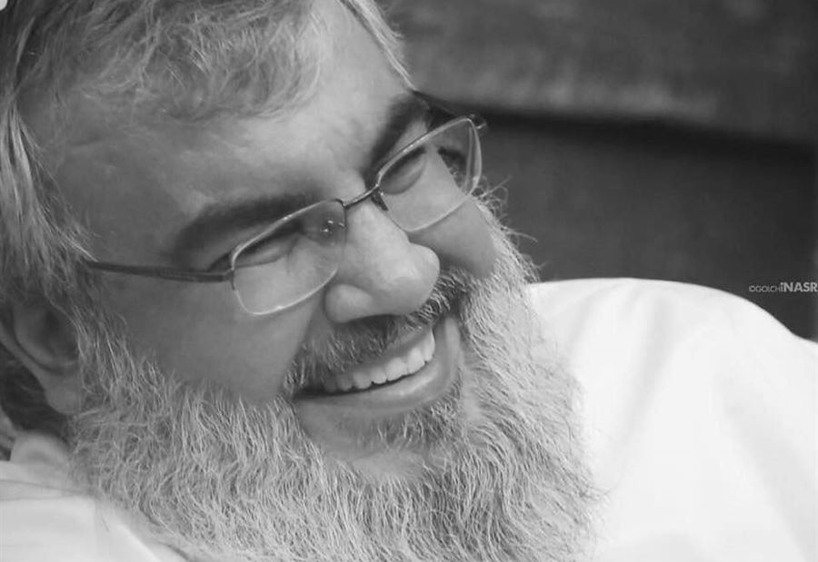 صورة لحسن نصرالله... "حديث مواقع التواصل" صورة لحسن نصرالله... "حديث مواقع التواصل"