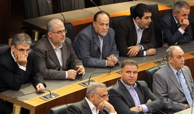  "حزب الله" مهدداً.. إما النسبية وإما الفوضى