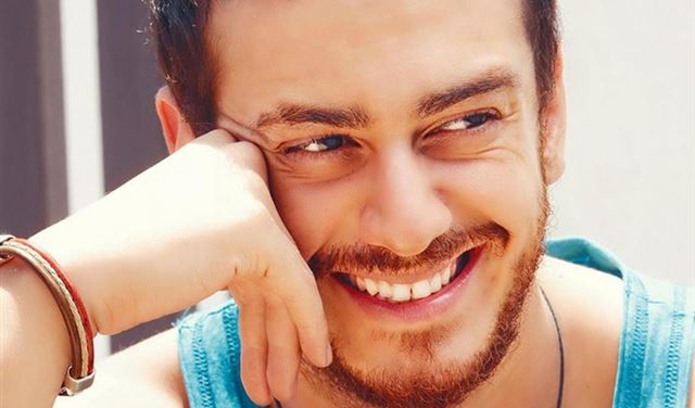  عائلة سعد لمجرّد في انهيار تام بعد انسحاب محاميه 