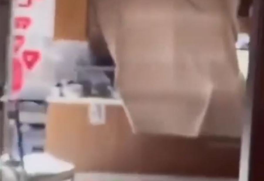 ما بين المونة والفوضى: الإسرائيلي يترك بصماته المدمرة في الخيام (فيديو)