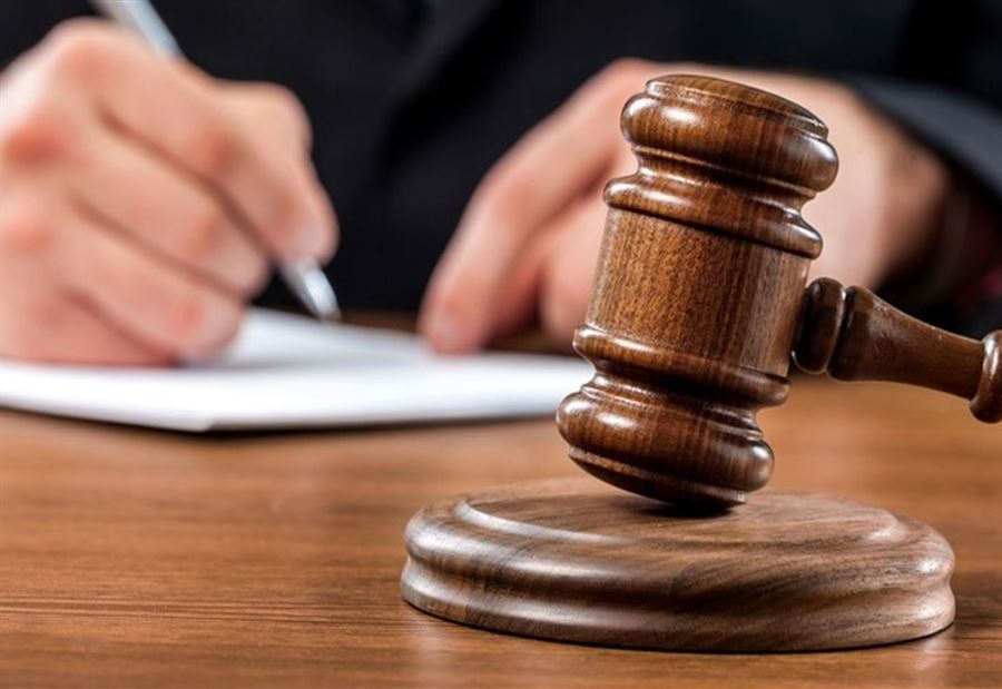توقيف موظف في الضمان و3 مضمونين توقيف موظف في الضمان و3 مضمونين