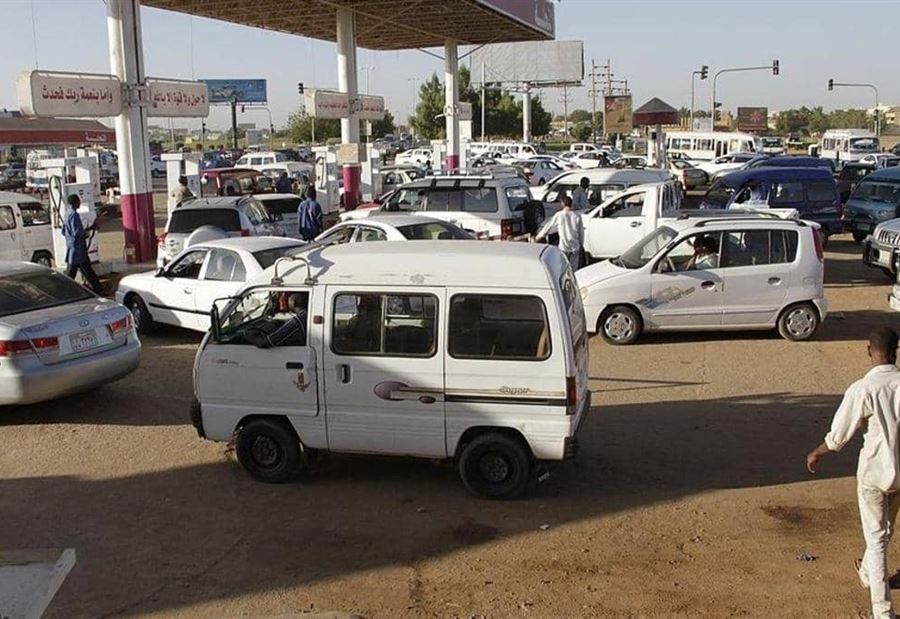 الكشف عن سبب أزمة الوقود في الخرطوم