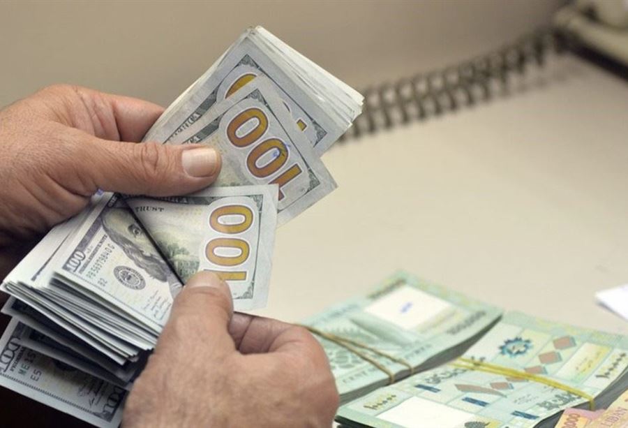 سعر الليرة لم يهتز .. الدولار متوافر  في السوق؟