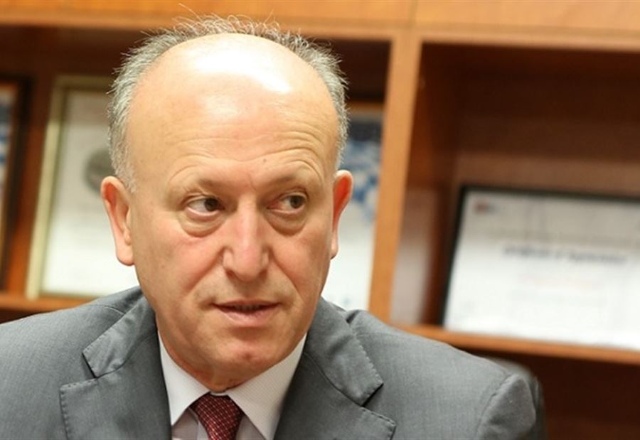 ريفي: "هم الذين استقبلوا طائرات السلاح الإسرائيلي في طهران"