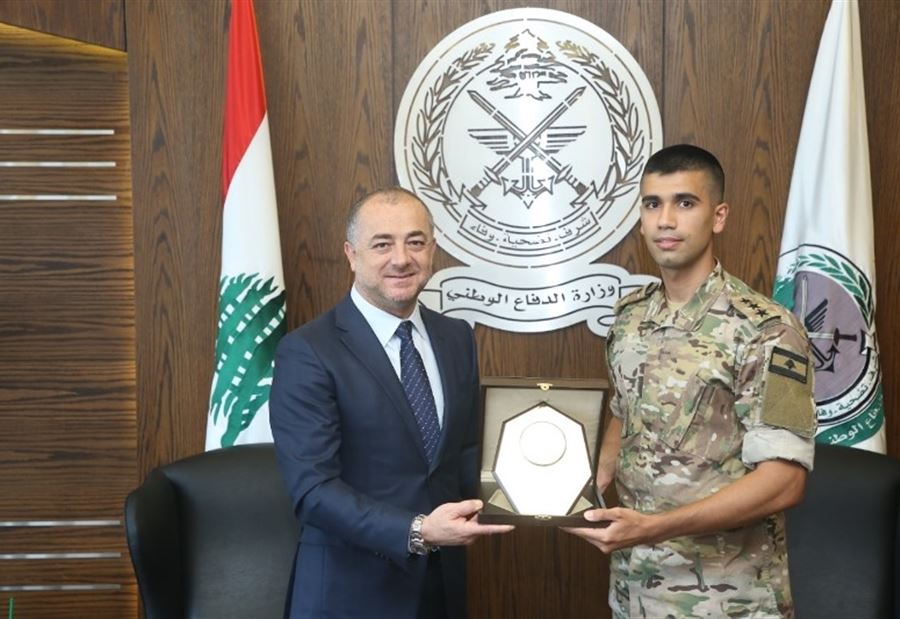 ضابط لبناني يتفوق على زملائه الأجانب في ايطاليا 