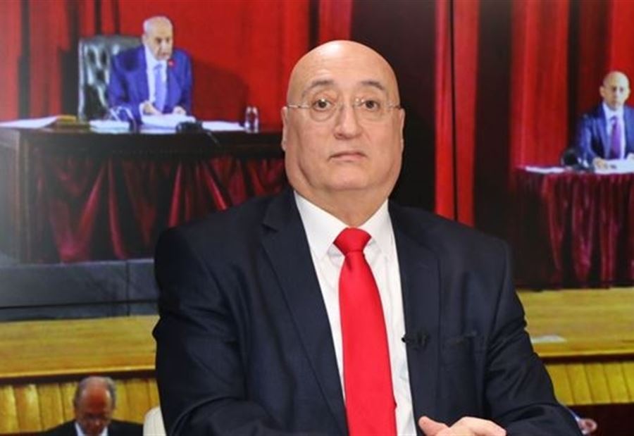 جوزيف أبو فاضل يُغرّد عن "كارثة في بحر جونيه"