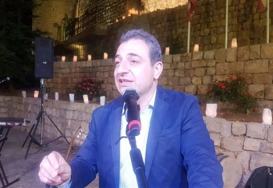 أبو فاعور: وليد جنبلاط كرامتنا