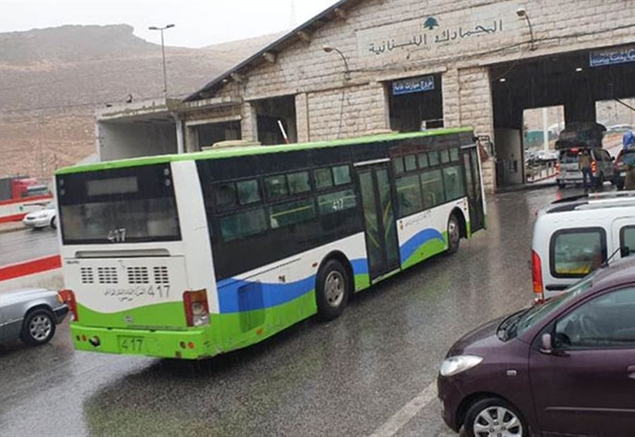 بالصور: تأمين العودة الطوعية لـ1131 نازحًا سوريًا