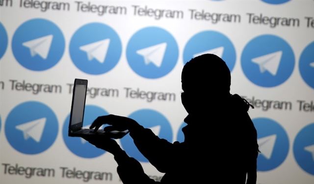 "داعش" يطور وسائل خاصة به للتواصل الاجتماعي