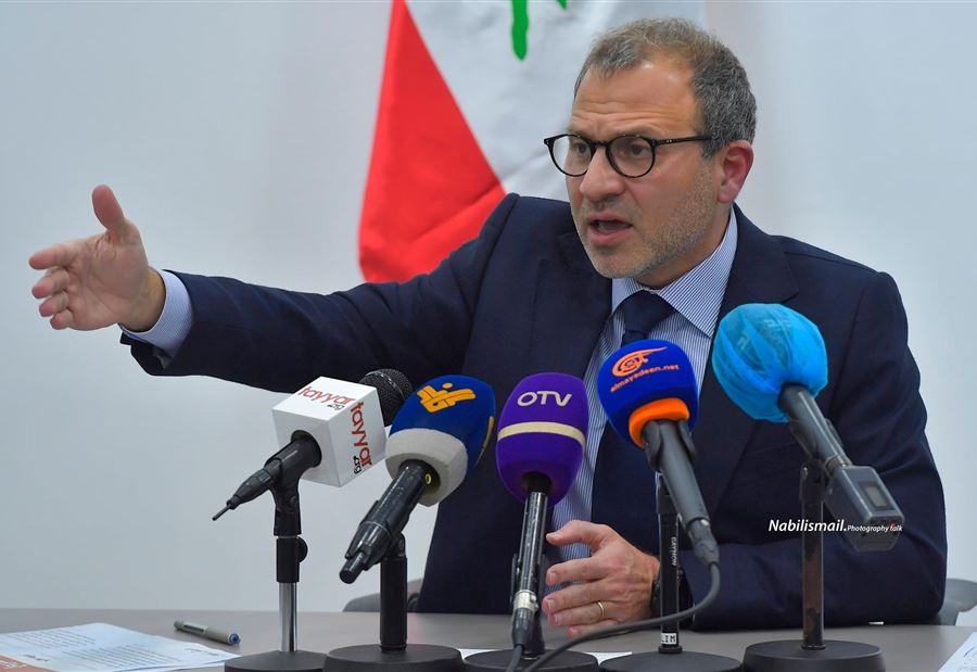 إشتباكٌ سياسيٌ محموم يلوح في الأُفق