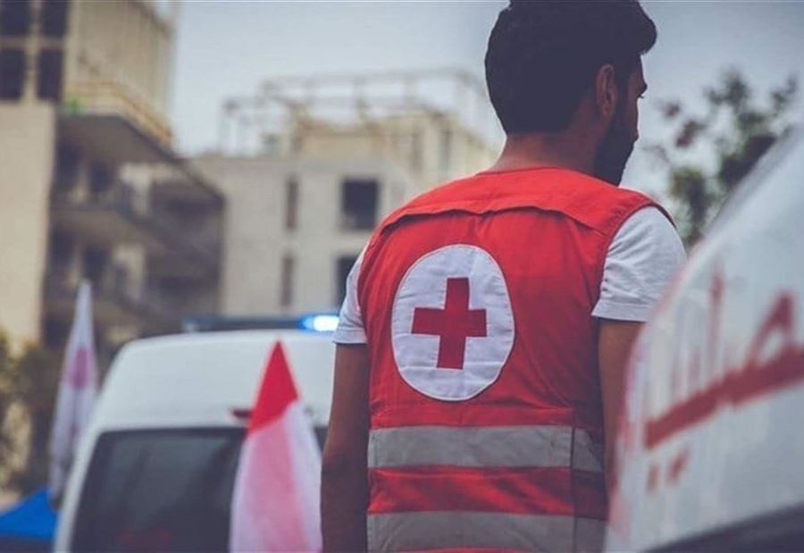 بعد استهداف الصليب الأحمر... إصابة مسعف في بلدة أم التوت