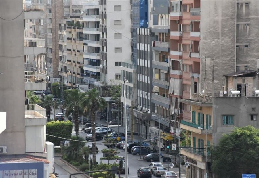 حاول رمي نفسه من الطبقة الـ 4 في جل الديب