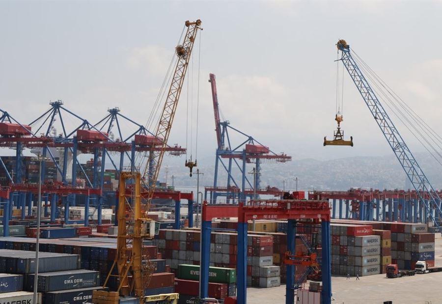 من مرفأ بيروت... "حشيشة الكيف في التفاح" 