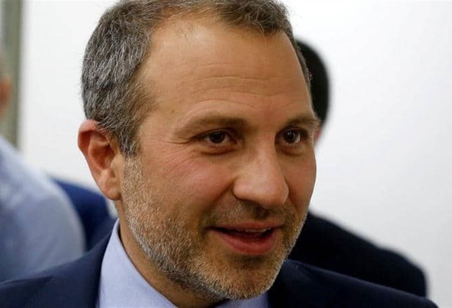 مجددًا... باسيل يعتذر من والدته!