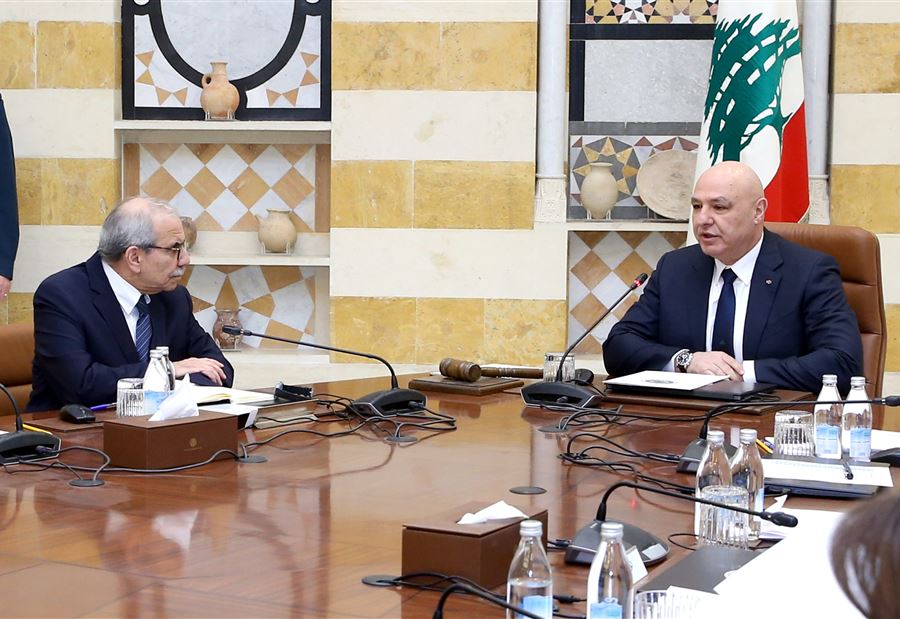 "لبنان ليس مُفلسًا"... عون: النهوض من خلال الإصلاحات "لبنان ليس مُفلسًا"... عون: النهوض من خلال الإصلاحات