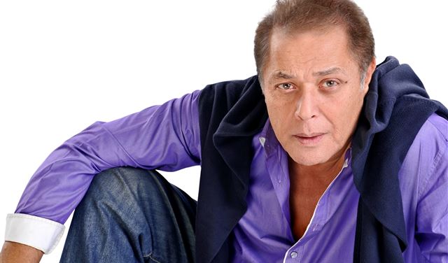 حقيقة تدهور الحالة الصحية للنجم محمود عبد العزيز