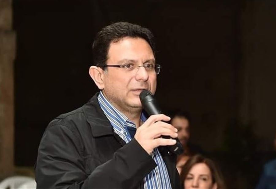 "رَضَخَ السُنّة للأغلبيَّة المسيحيَّة".. الخازن: ممكن حدا يفسرلنا؟