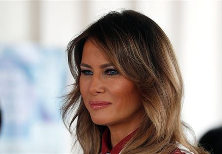 ميلانيا ترمب: لدي ما يشغلني أكثر من "خيانة" زوجي