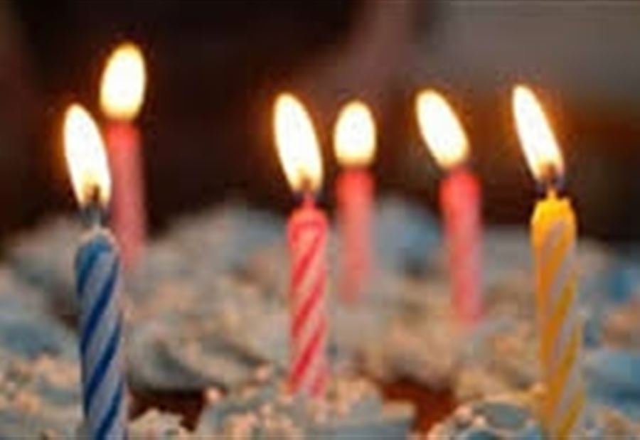 في بريطانيا... شابٌ يتوفى بعيد ميلاده بسبب مزحة من أصدقائه