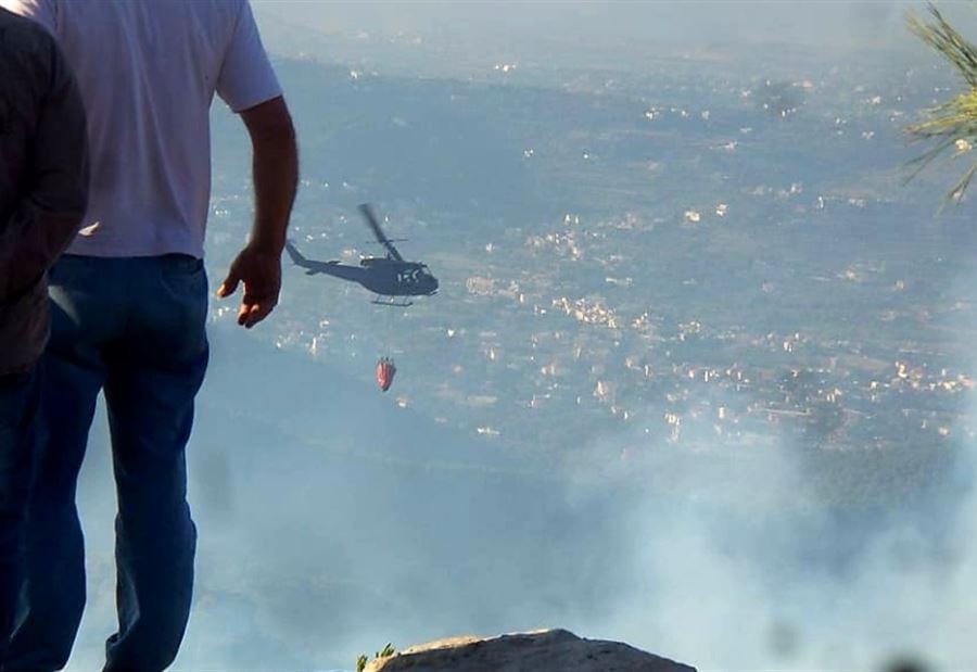 السيطرة على الحرائق في القبيات ومواصلة تبريد مواقعها