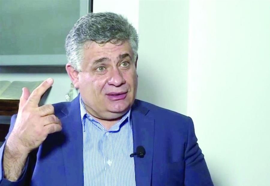 بعد تصريحات فرنسا والسعودية.. نصيحة من ضو