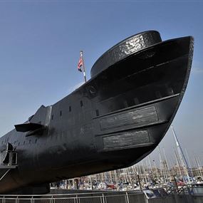 كارتر: بريطانيا تحتاج أسلحة نووية لدورها العالمي "الضخم"