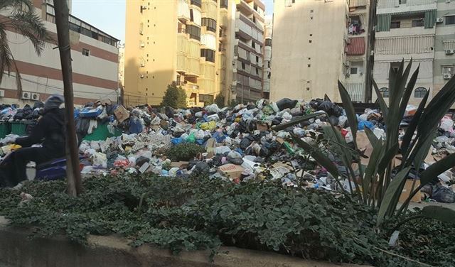 إغراق الضاحية بالنفايات.. سلة للضغط!
