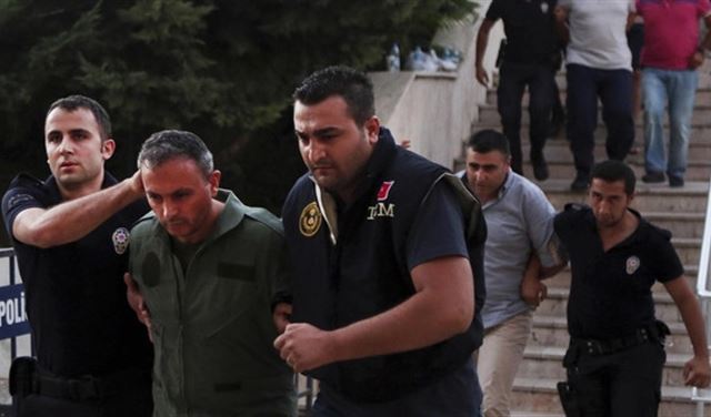 ماذا يعني فرض حالة الطوارئ في تركيا؟