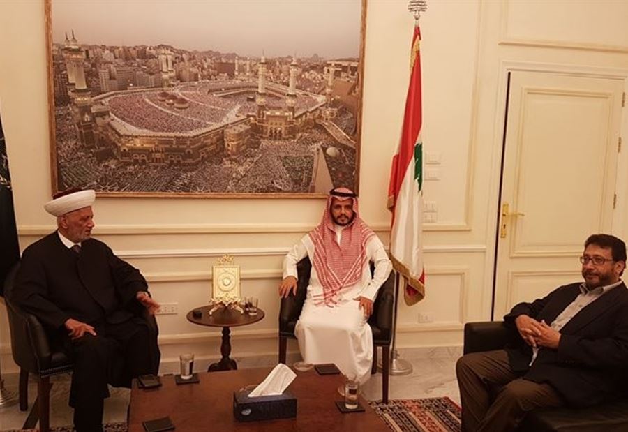 دريان يلتقي وفداً من رابطة العالم الاسلامي في مكة