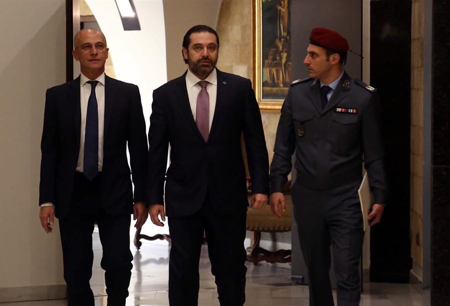 الحريري الى موظفي القطاع العام: "ممنوع الاضراب"!