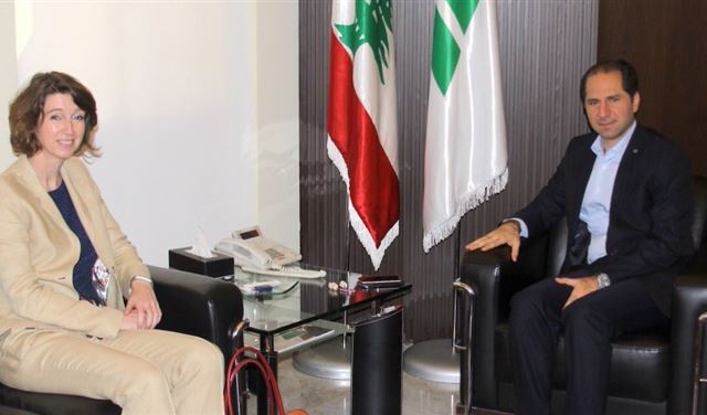 سفيرة هولندا التقت الجميّل: اهم عوامل الاستقرار انتخاب رئيس