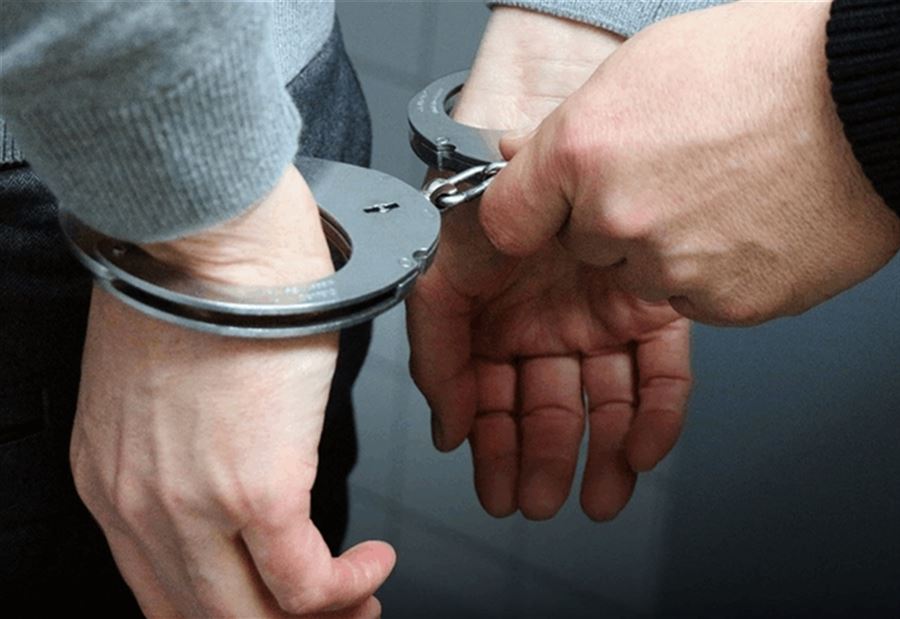 يروج الكوكايين في الملاهي الليلية... فتم توقيفه 