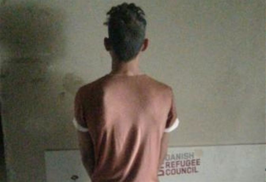 طعن مواطناً وسرق سيّارته... "المعلومات" تكشف هويته!