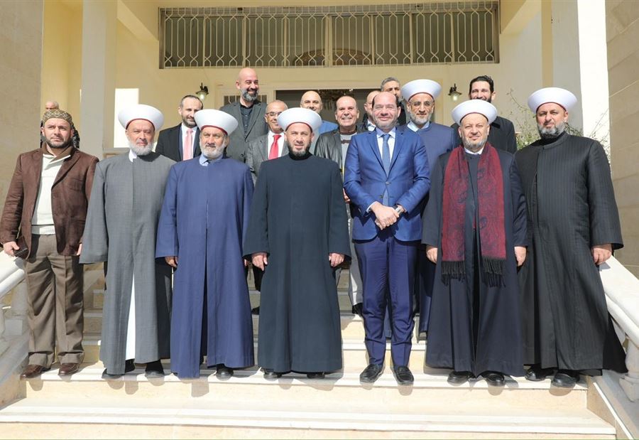 مراد يوقع اتفاقيات تعاون لدعم إفتاء زحلة والبقاع وراشيا