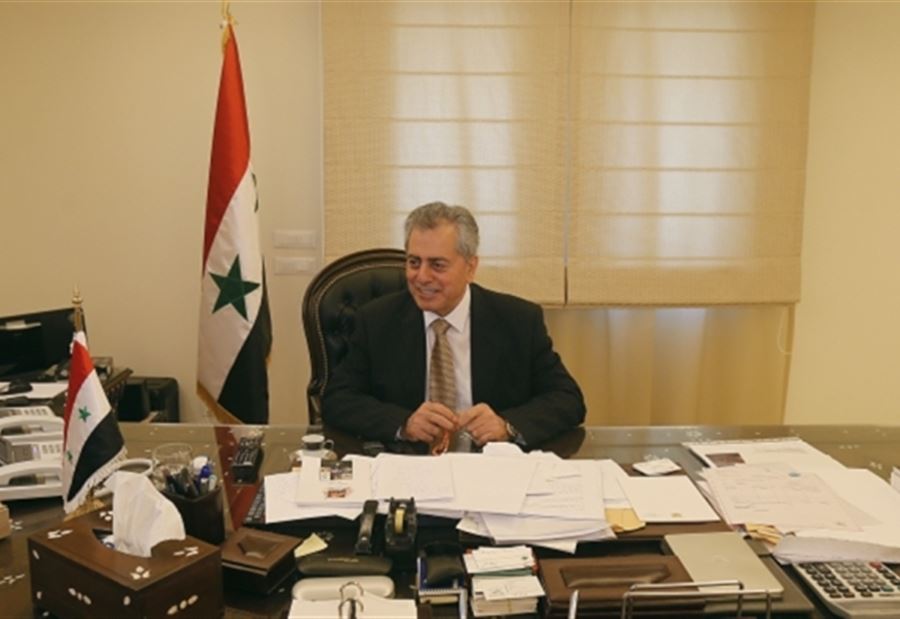 "آخرُ من يعلم"