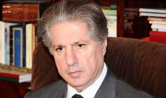 الجميل أبرق الى ماكرون مهنئا