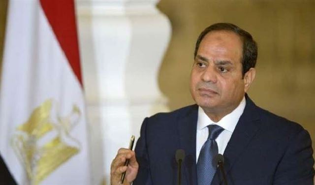 السيسي محذرا: "خلوا بالكو يا رجالة"