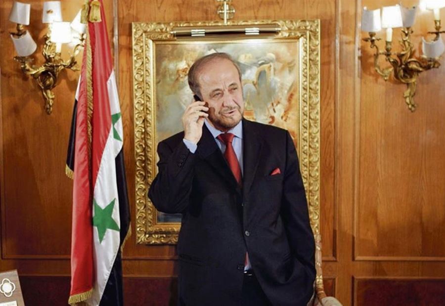 الكشف عن "شبكة فساد عائلية" بقيادة عم بشار الأسد