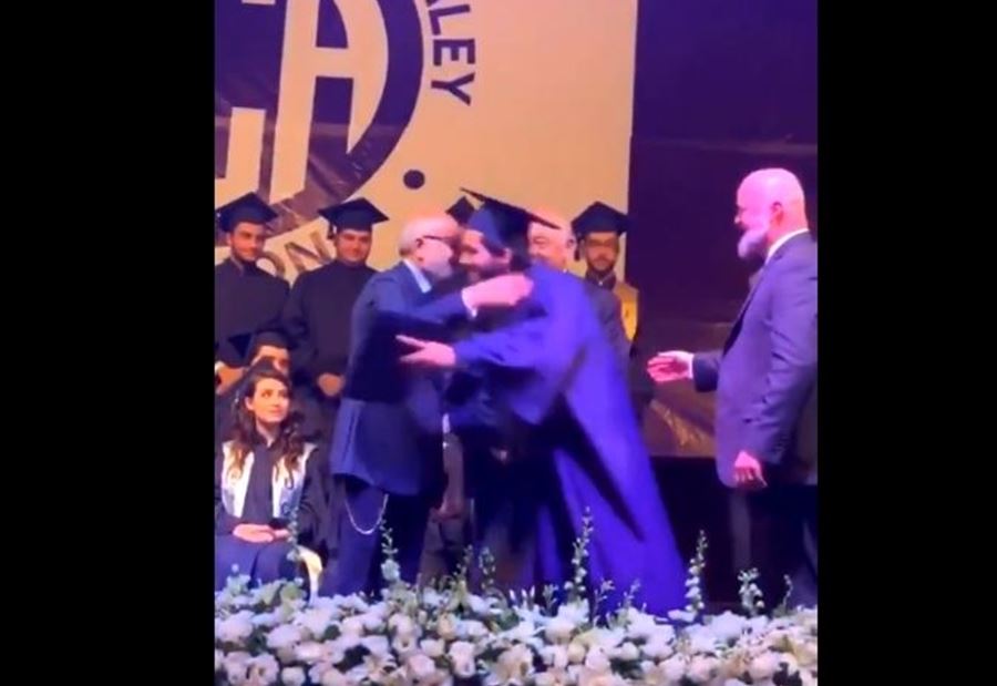 بالفيديو: شهيب يعبّر عن فرحته بنجاح حفيده  "بغير الحكي"