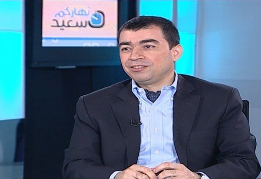 أبي خليل: ما من ضرر لخطوط التوتر العالي على الصحة