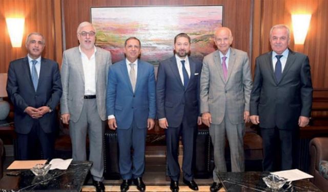 المعارضة السنية خارج "المستقبل" تفشل بإنشاء تكتل موحد