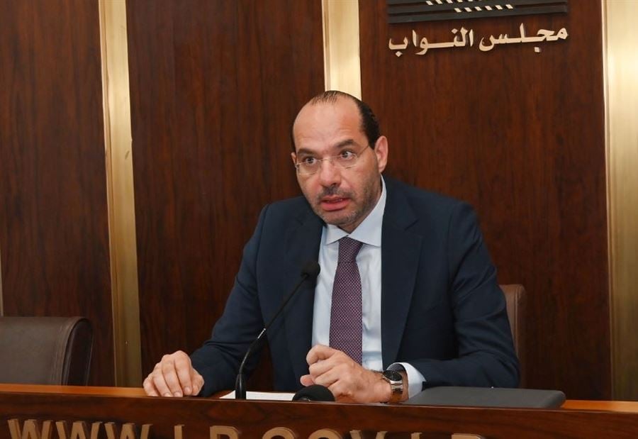 حملات تستهدف حسن مراد 