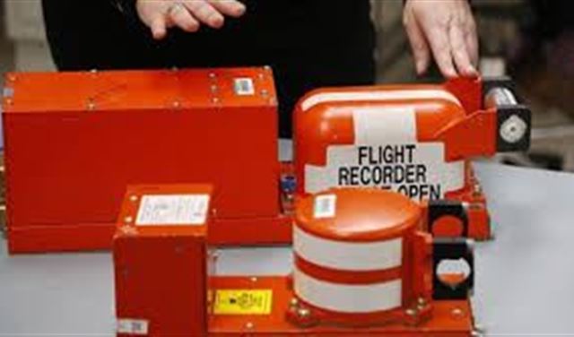 مصر..  إصلاح مسجل بيانات الطائرة المنكوبة