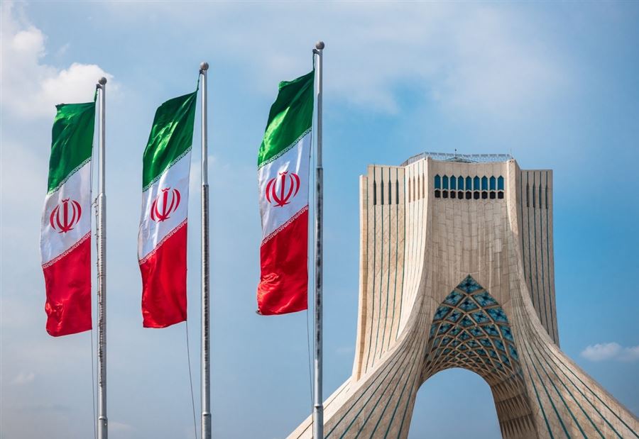 إيران لـ"الوكالة الذرية": إلتزمِ حدودك!