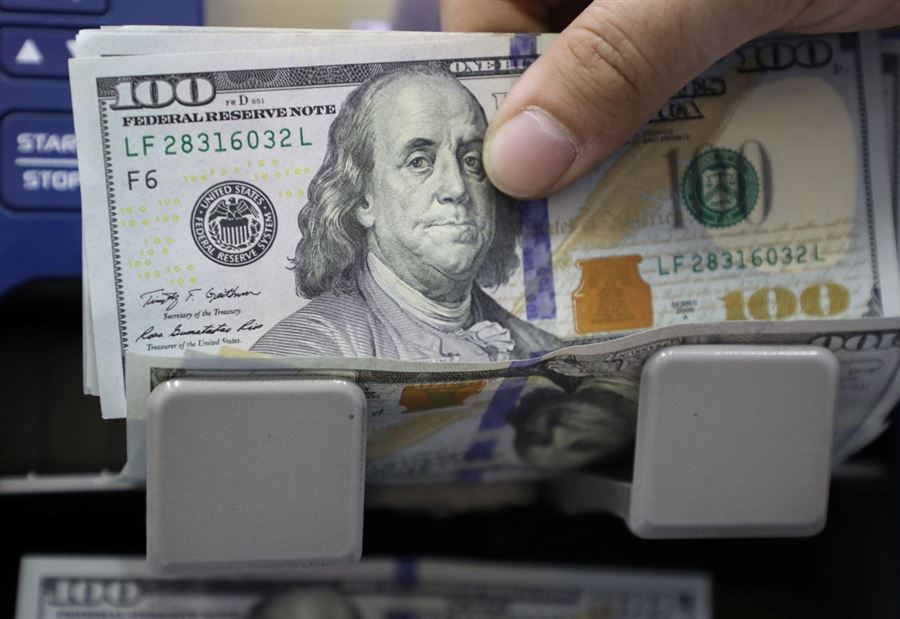 سعرُ دولار السوق السوداء مساء اليوم الإثنين