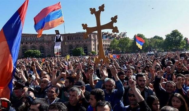 الحزب الحاكم في أرمينيا: مستعدون للحوار بلا شروط مسبقة