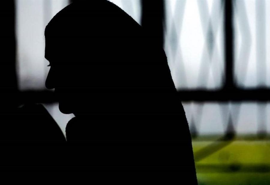 شهادات.. "اليوميات المريرة" ليزيديات مع نساء داعش شهادات.. "اليوميات المريرة" ليزيديات مع نساء داعش