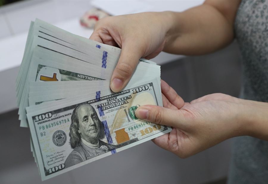 سعر دولار السوق السوداء اليوم الثلاثاء