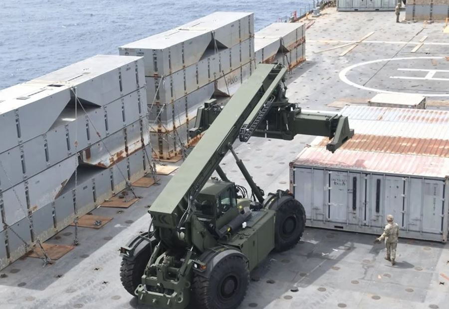 صورٌ أولى للرصيف العائم في غزة! صورٌ أولى للرصيف العائم في غزة!